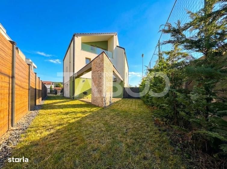 Casă cu 4 camere cu Teren 146 Mp în Între Lacuri