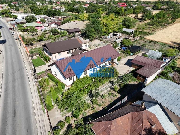 Casă individuală cu 6 camere cu Canalizare în Frecăței