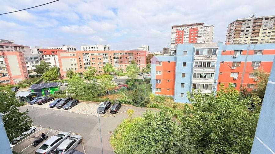 Apartament cu 2 camere decomandat în Drumul Taberei