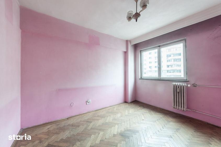 Apartament cu 3 camere decomandat în Negru Vodă