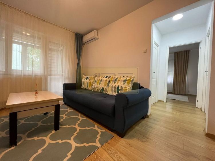 Apartament cu 2 camere decomandat, mobilat în Podu Roș
