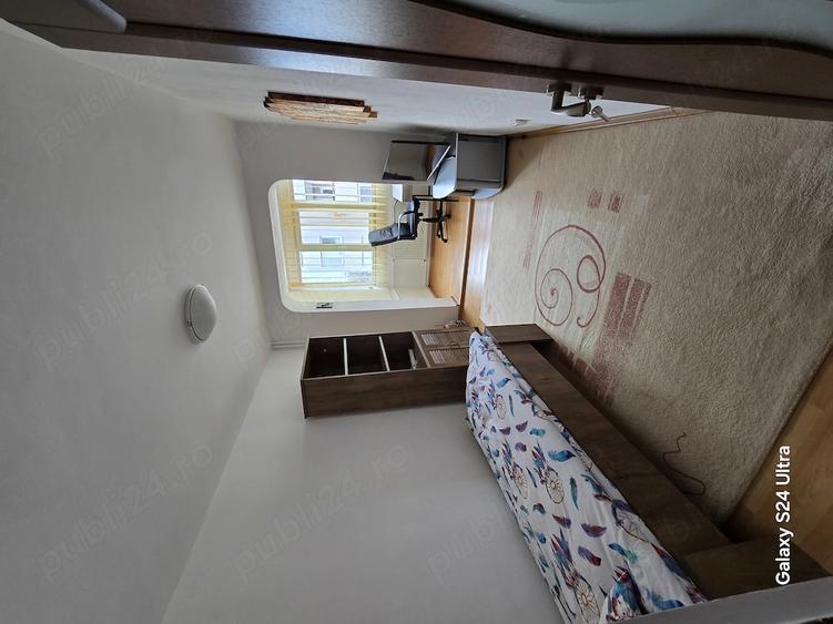 Apartament cu 4 camere în Decebal