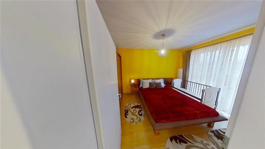 Apartament cu 2 camere decomandat în Avantgarden