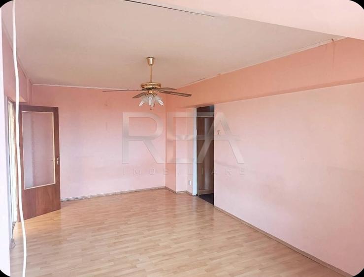 Apartament cu 2 camere semidecomandat în Crângași