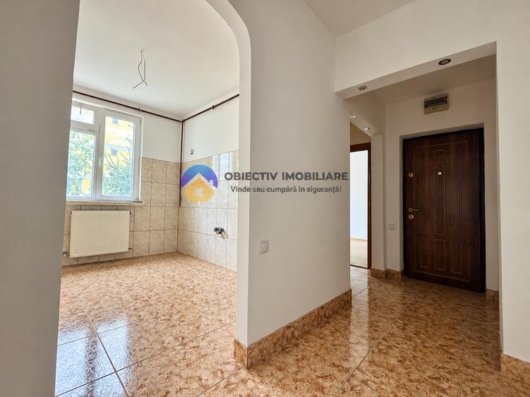 Apartament cu 2 camere decomandat în Precista