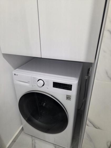 Garsonieră decomandată în Gorjului