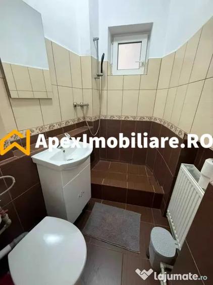 Garsonieră semidecomandată în Cișmigiu