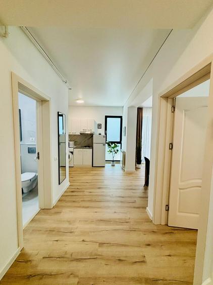 Apartament cu 2 camere semidecomandat în Est