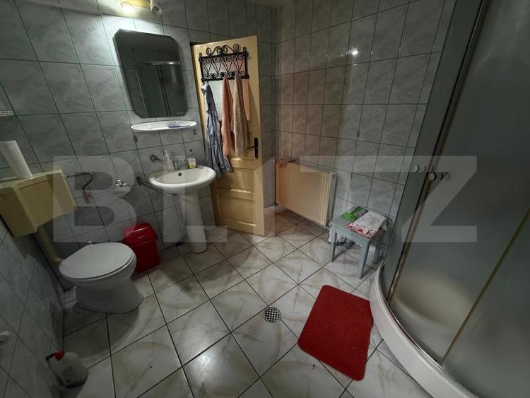 Casă individuală cu 4 camere cu Canalizare în Gheorghe Doja