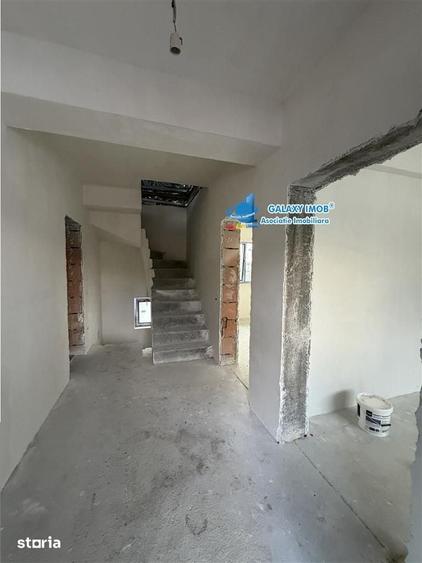Proprietar-Casa P+1+M-5 camere\/3bai- Teren 500mp Vis-a-vis PADURE - 1