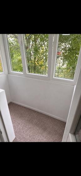 Apartament cu 2 camere semidecomandat, mobilat în Berceni