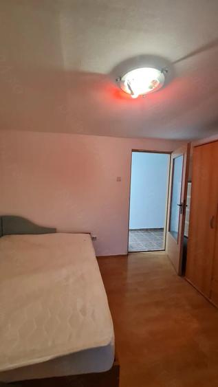 Apartament cu 2 camere decomandat în Mircea cel Bătrân