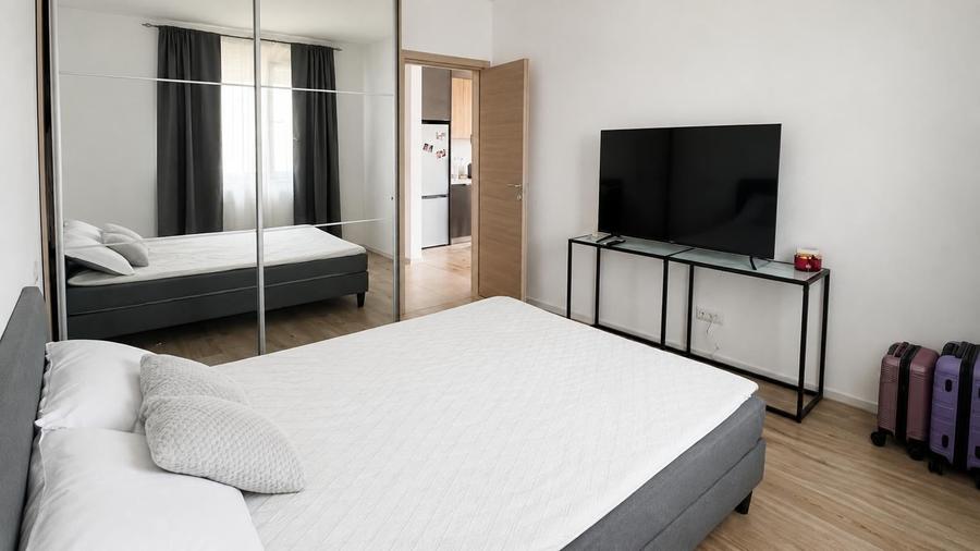 Apartament cu 2 camere semidecomandat în Prelungirea Ghencea