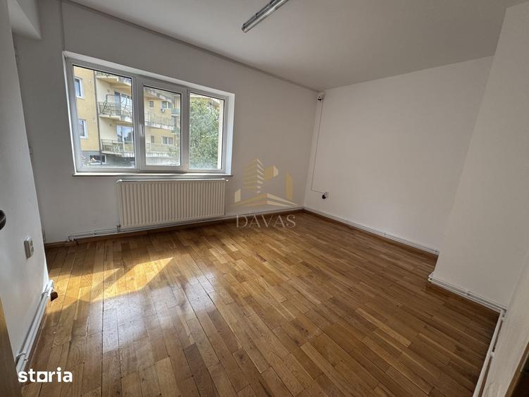 Casă cu Teren 1500 Mp în Andrei Mureșanu