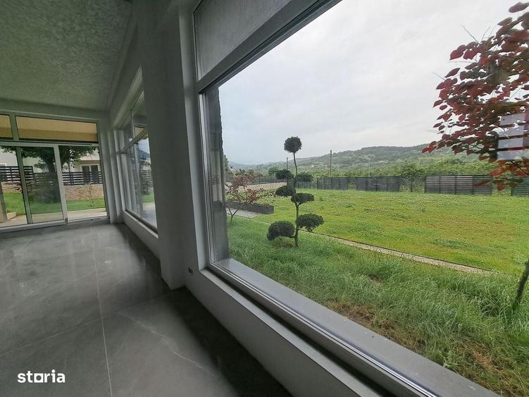 Casă cu 4 camere în Cisnădioara