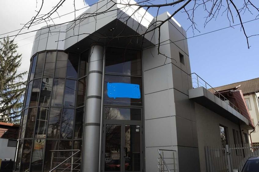 Spațiu comercial, de 240 mp, în Central