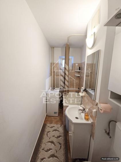 Apartament cu 2 camere semidecomandat, mobilat în Dacia
