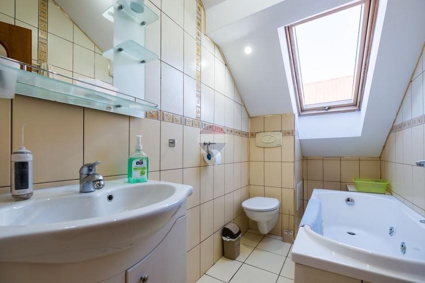 Casă individuală cu 4 camere cu Teren 700 Mp în Dârste