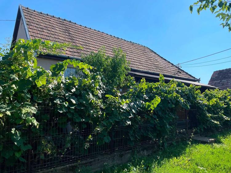 Casă cu 4 camere în Șilea
