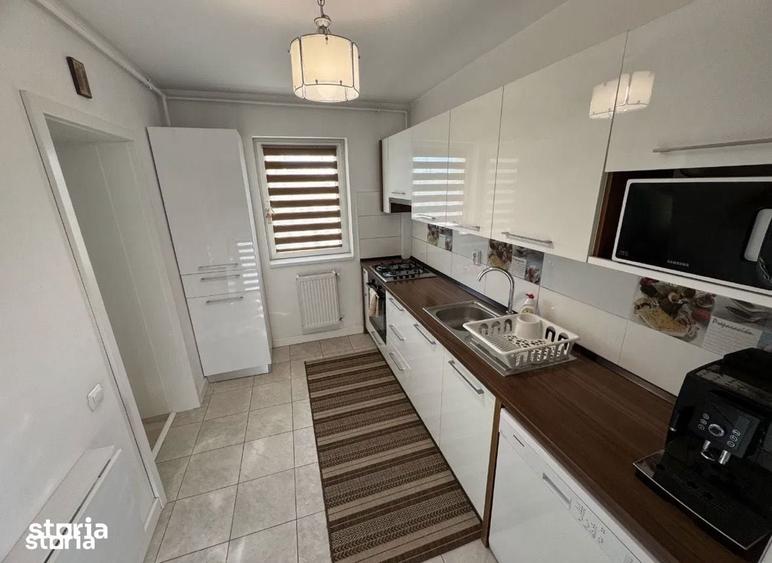 Apartament 3 cam Decomandat Mobilat Utilat, Metrou Aparatorii Patriei - 3