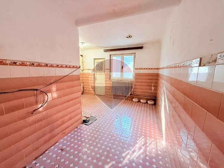 Duplex de vânzare | 4 camere, teren 318 mp | Păcii, Sector 6 - 13