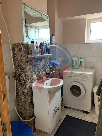 Apartament 4 camere decomandat de vanzare– Craiova, Lăpuș, lângă Mall Electro - 11