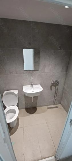 Spațiu comercial, de 3,000 mp, în Făget