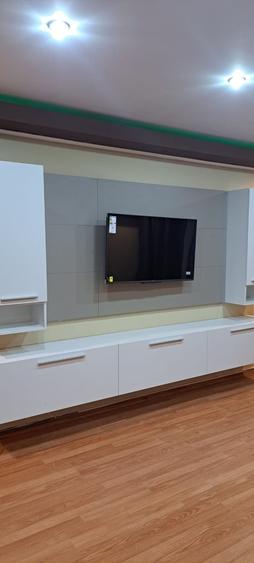 Apartament cu 2 camere decomandat în Craiovița Nouă