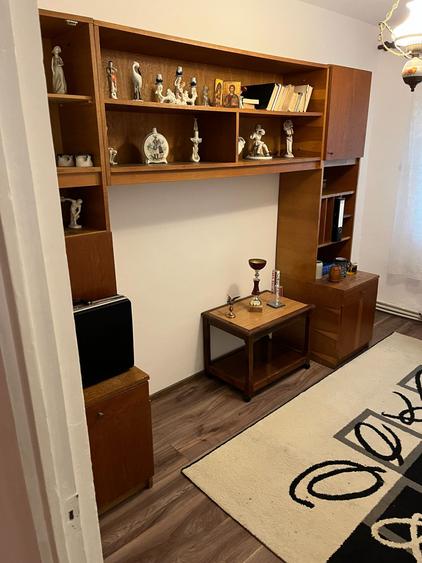 Apartament cu 3 camere decomandat, mobilat în Păcurari