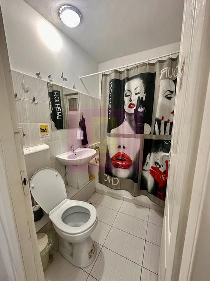 Spațiu comercial, de 36 mp, în Sebastian