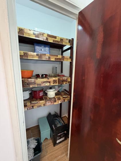 Apartament cu 3 camere decomandat, mobilat în Alexandru Obregia