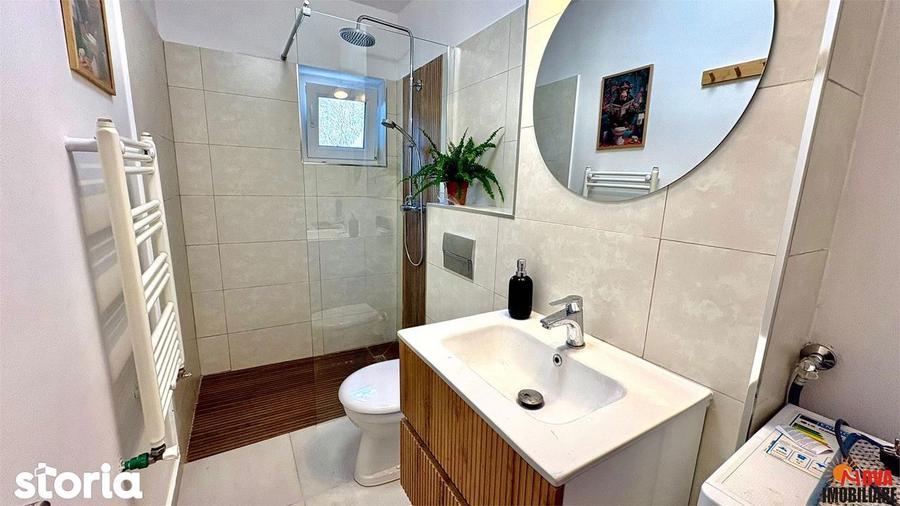Apartament cu 2 camere decomandat în Valea Cetății
