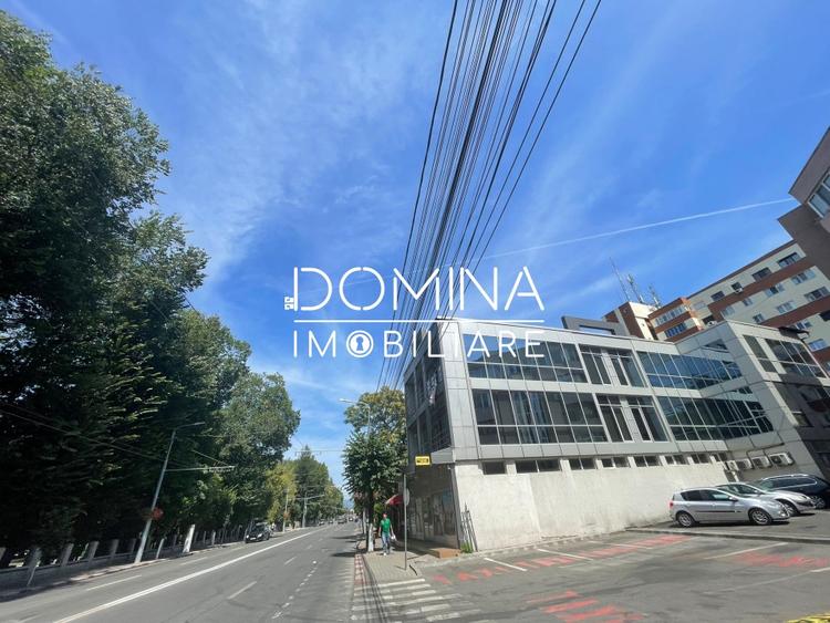 Spațiu comercial, de 790 mp, în Central