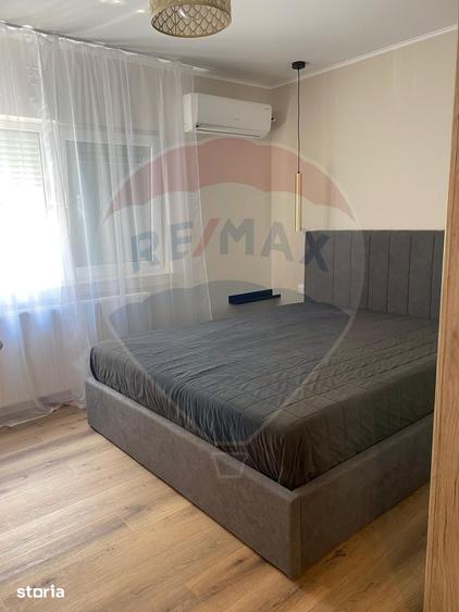 Apartament cu 2 camere decomandat în Decebal