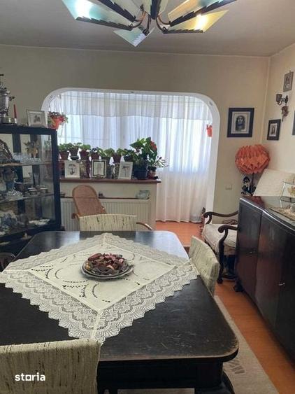 Apartament cu 2 camere decomandat în Vest
