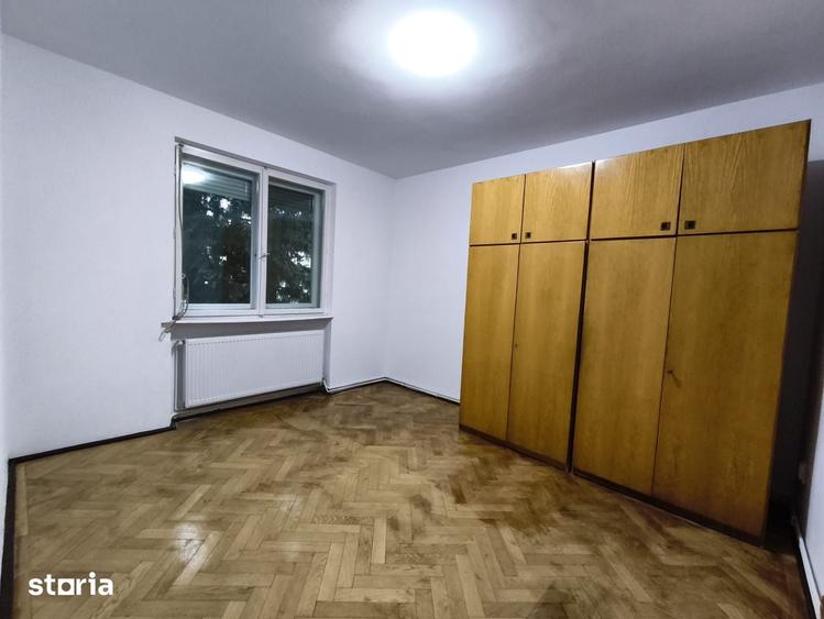 Spațiu comercial, de 107 mp, în Centrul Civic