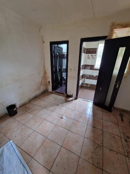 Garsonieră semidecomandată în Titan