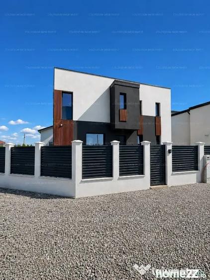 Casă cu 4 camere cu Teren 300 Mp în Sânpetru