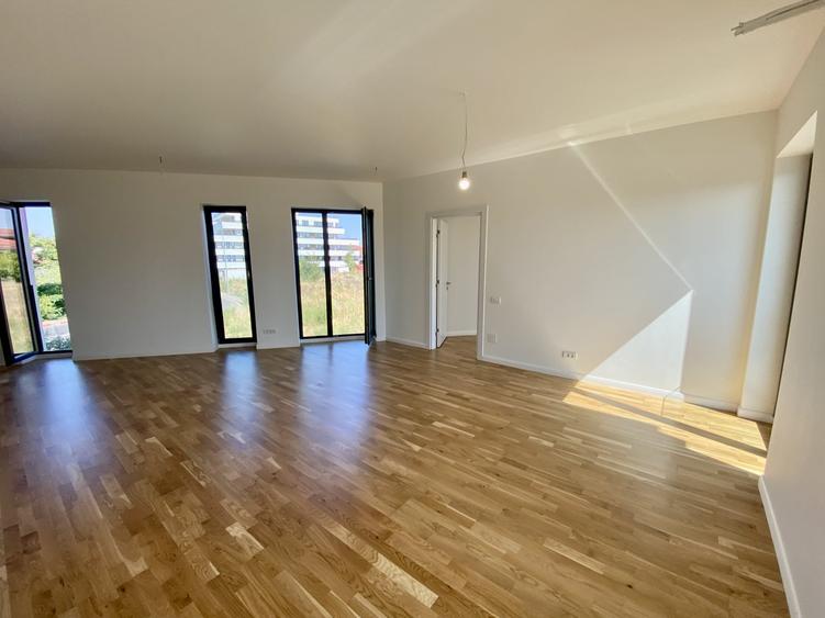 Apartament cu 2 camere semidecomandat în Pipera