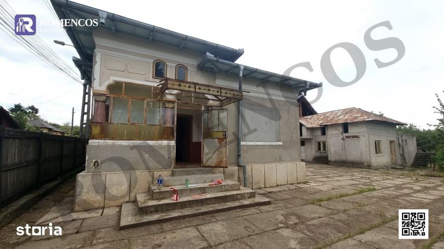 Casă cu 6 camere cu Teren 1334 Mp în Central