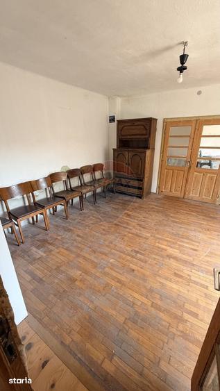 Casa in Valea Viilor proprietate spa?ioasa cu teren de 1400 mp - 3