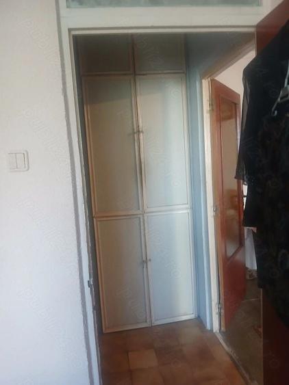 Apartament cu 2 camere semidecomandat în Rahova
