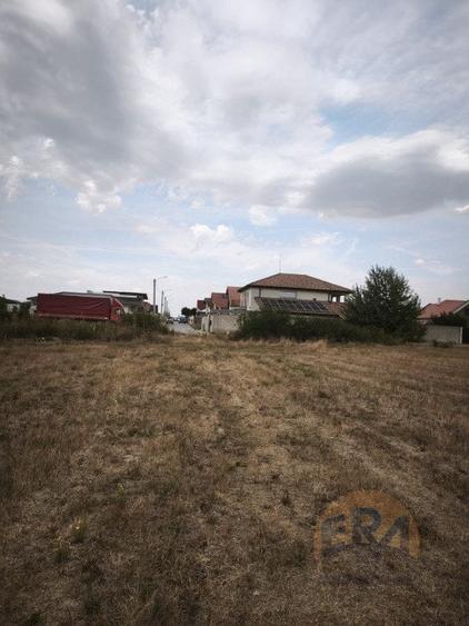 Teren Construcții intravilan de 2250 mp, în Sânmartin