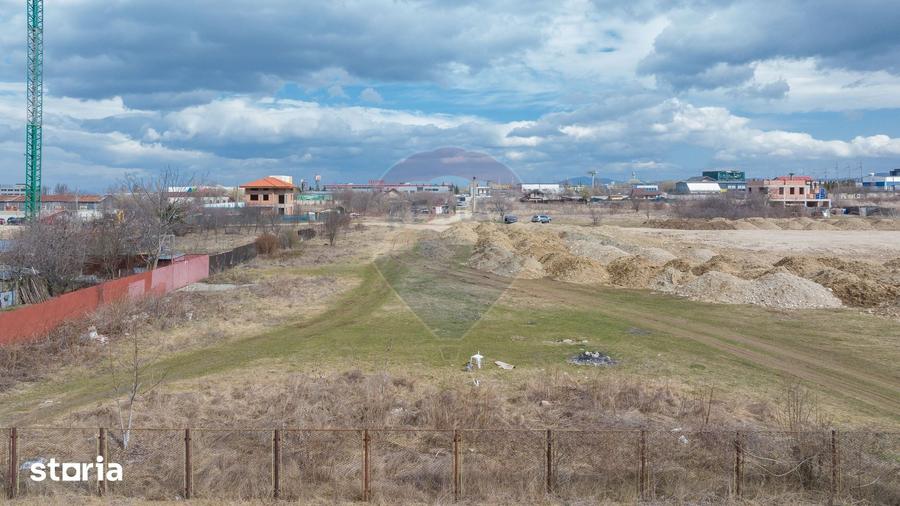 Teren de 900 mp, în Dârste