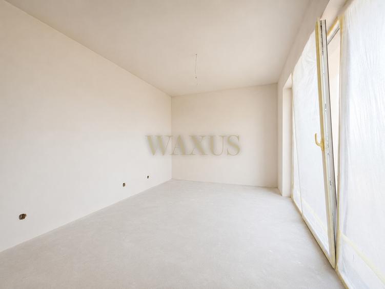 Duplex cu 6 camere cu Canalizare în Chinteni