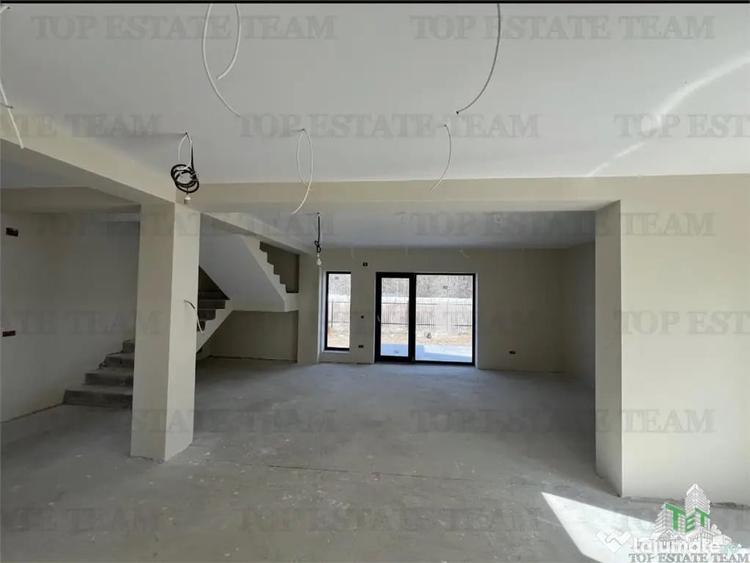 Casă cu 4 camere cu Teren 400 Mp în Corbeanca
