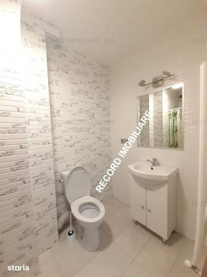 Apartament cu 3 camere în Între Lacuri