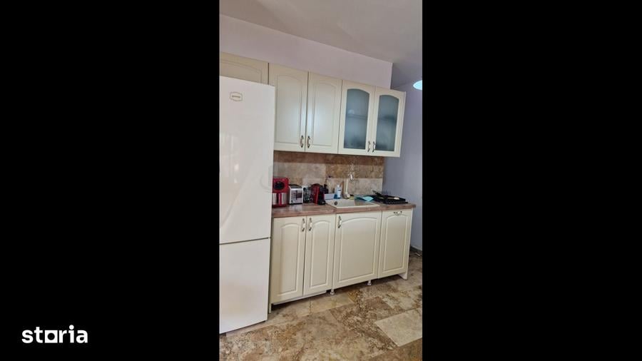 Casă cu 4 camere cu Teren 150 Mp în Central