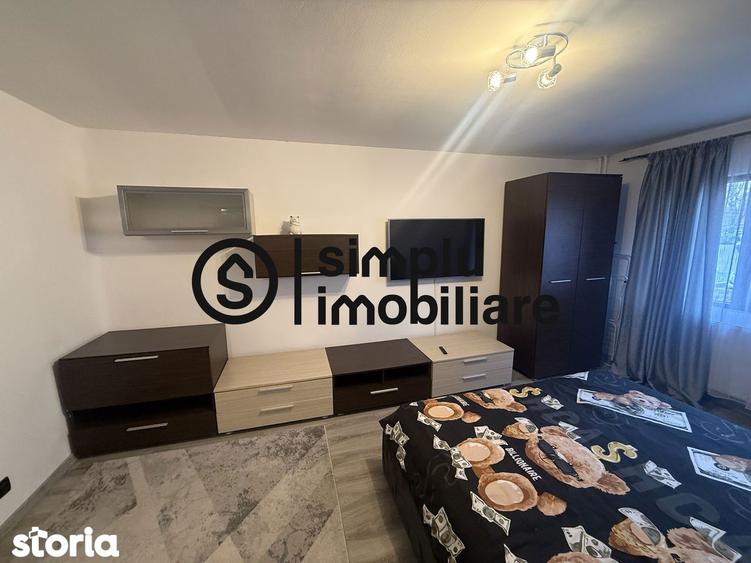 Garsonieră decomandată în Rovine
