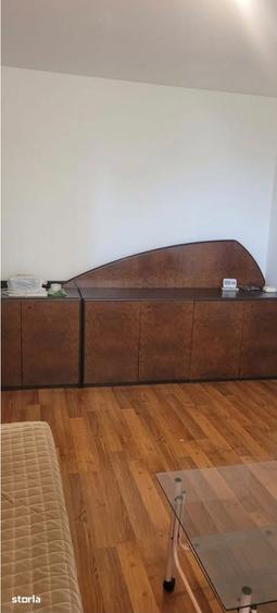 Apartament cu 2 camere semidecomandat în Universitate
